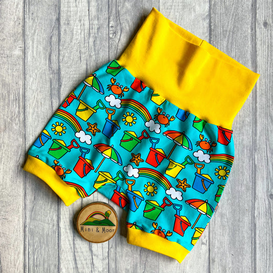 ‘Grow with Me’ Gusset Shorts - Buckets & Spades